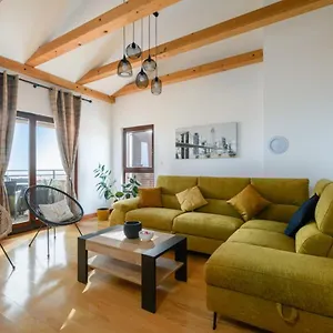 Apartman D&s Apartment